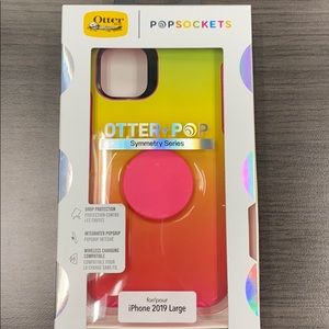 Otter & Pop Symmetry Iphone 11